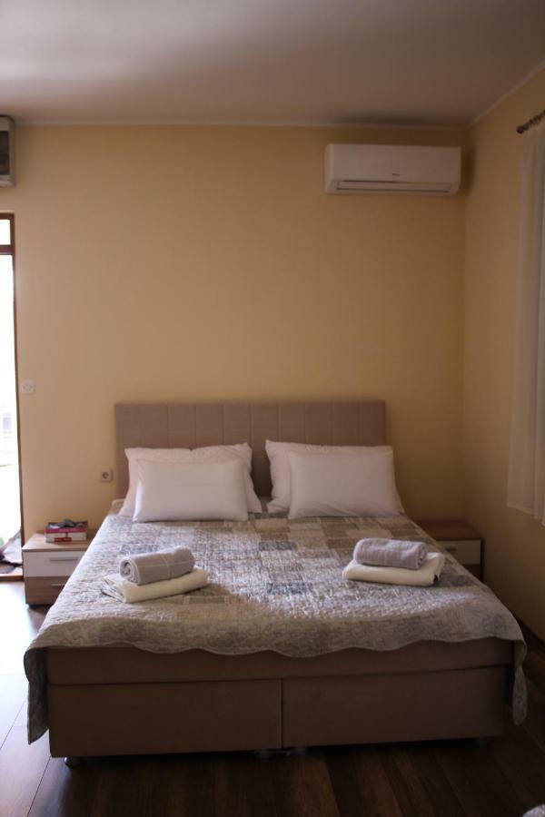 Studio Apartman Ana Šibenik Extérieur photo